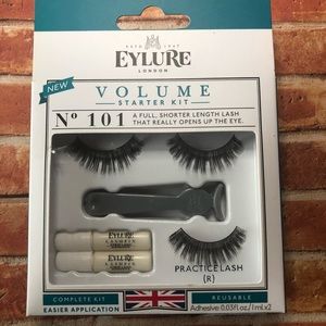 Eyelure False Eyelash Kit + FREE bonus lashes